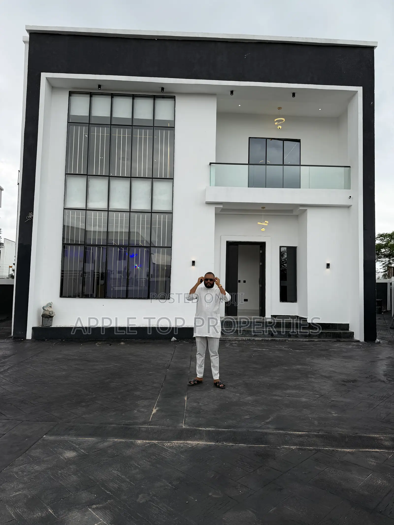 5bdrm Duplex in Centenary City, Enugu for sale in Enugu
