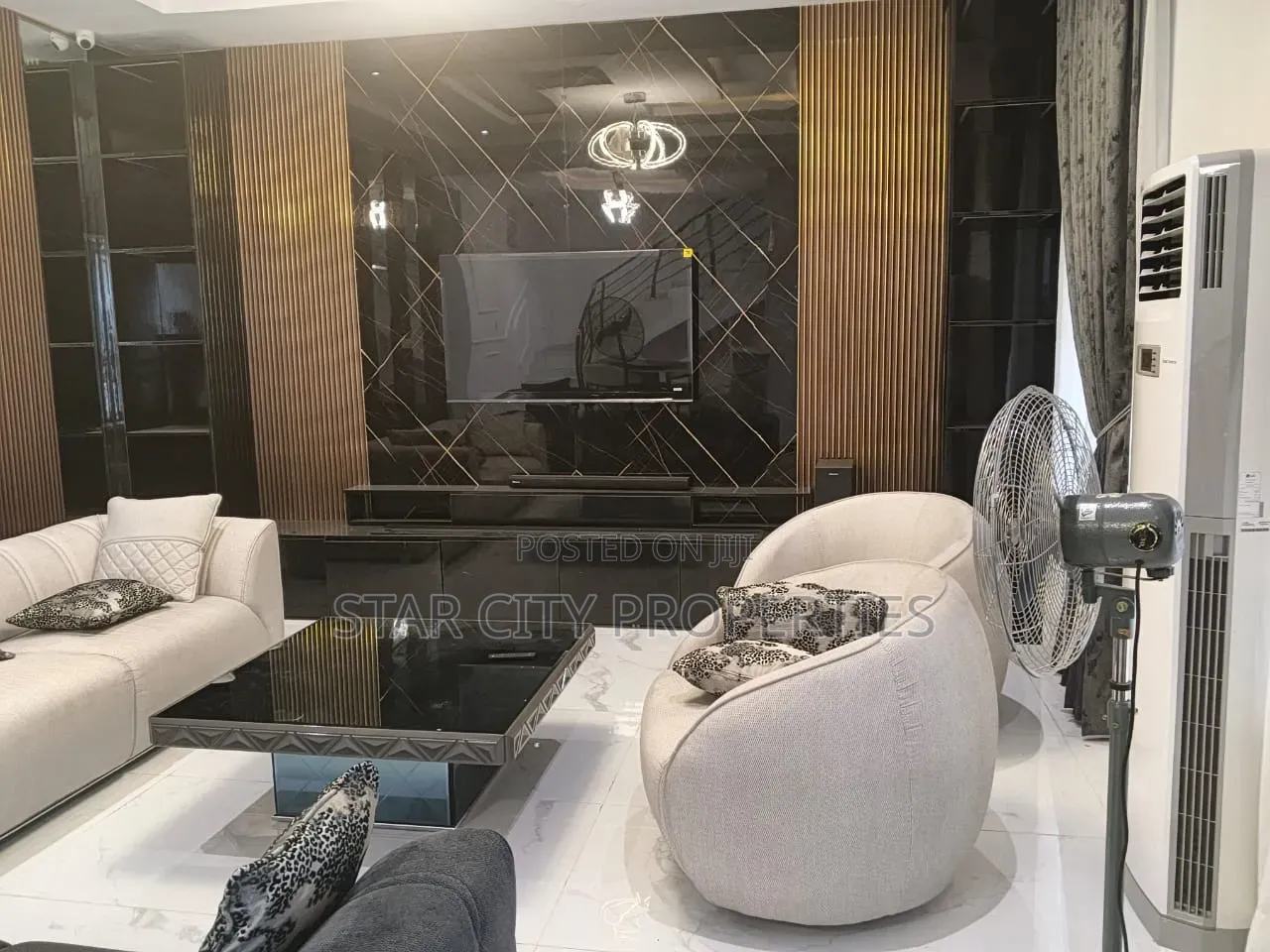 5bdrm Townhouse / Terrace in Ikeja Lagos for rent in Ikeja GRA