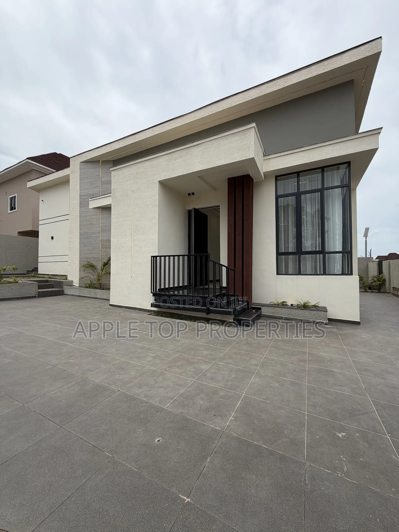 4bdrm Bungalow in Centenary City, Enugu for sale in Enugu
