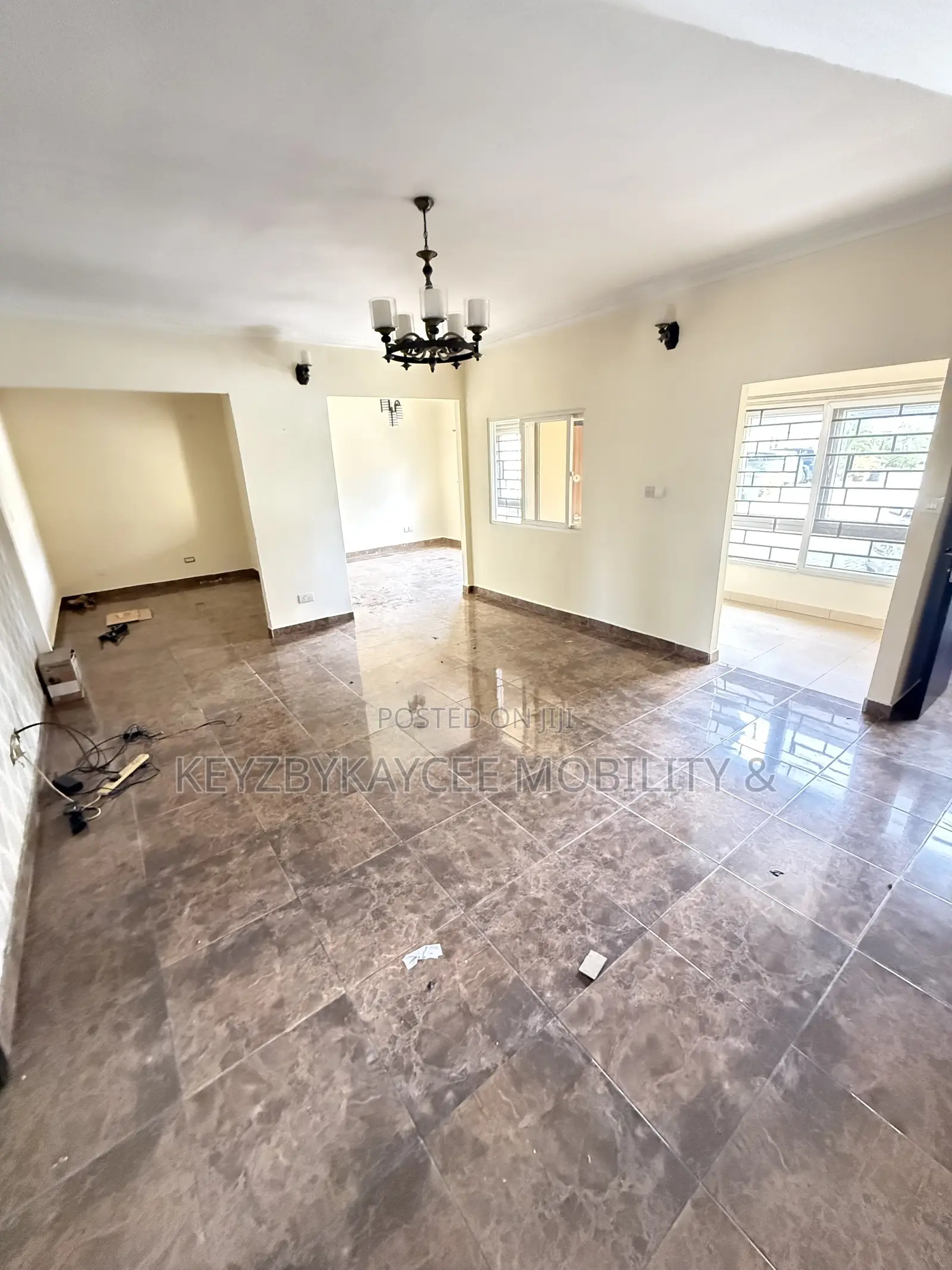 5bdrm Duplex in Platinum Rose Off, Jakande for rent in Jakande