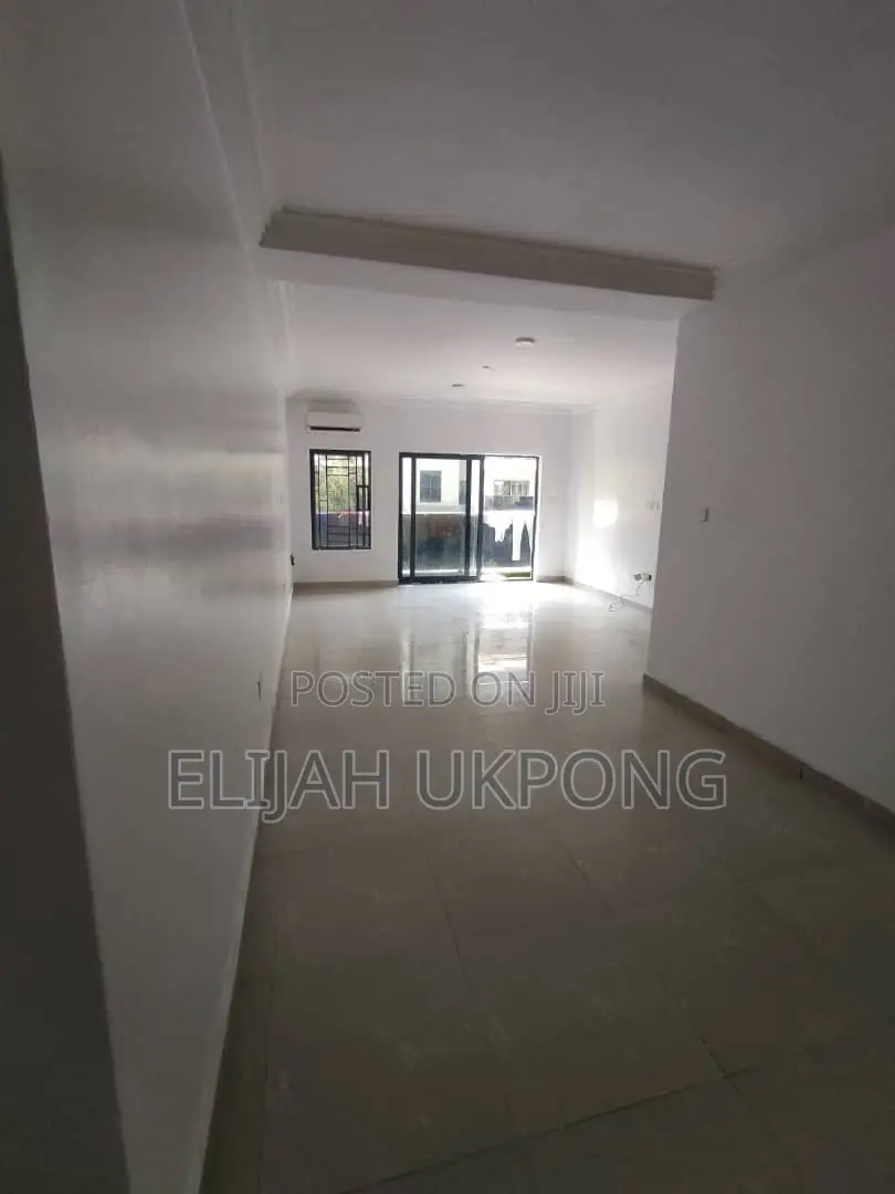 3bdrm Apartment in Lekki County, Ikota for rent in Ikota