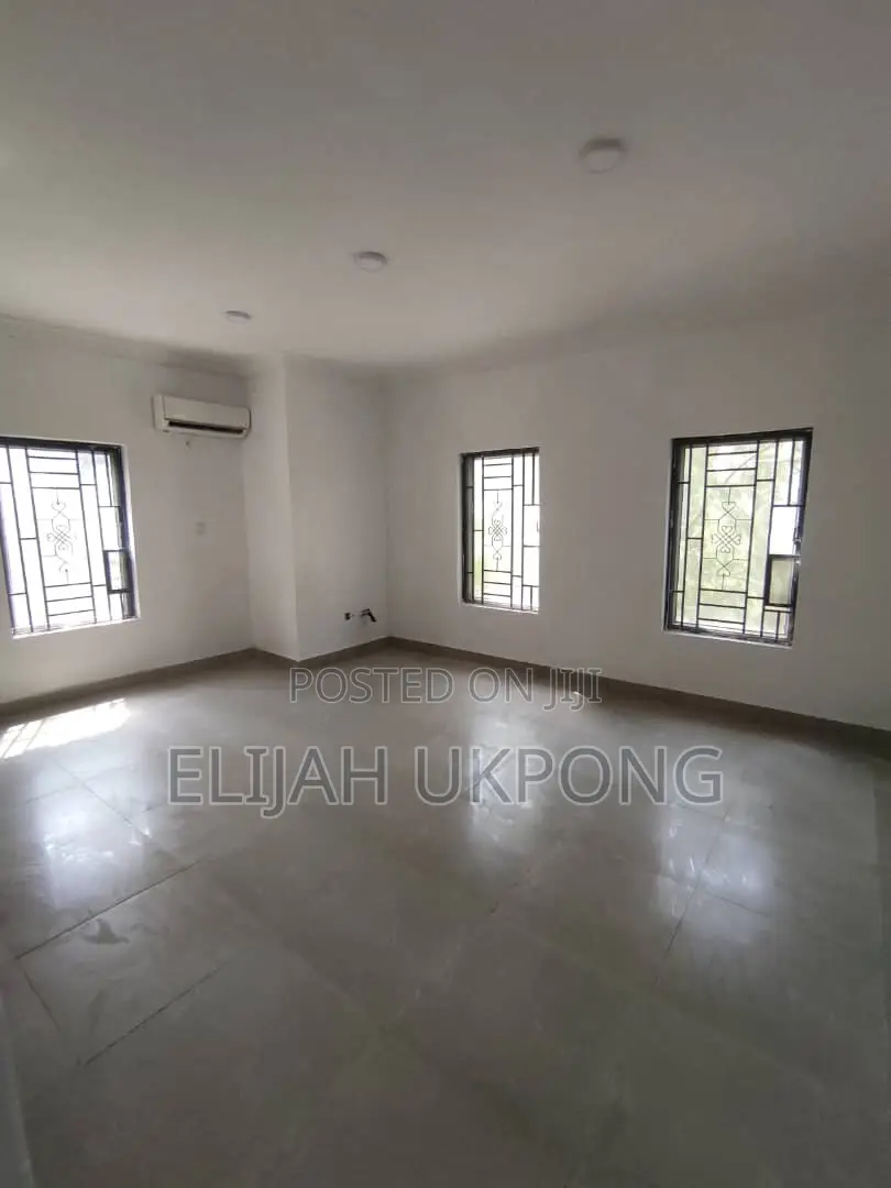 3bdrm Apartment in Lekki County, Ikota for rent in Ikota