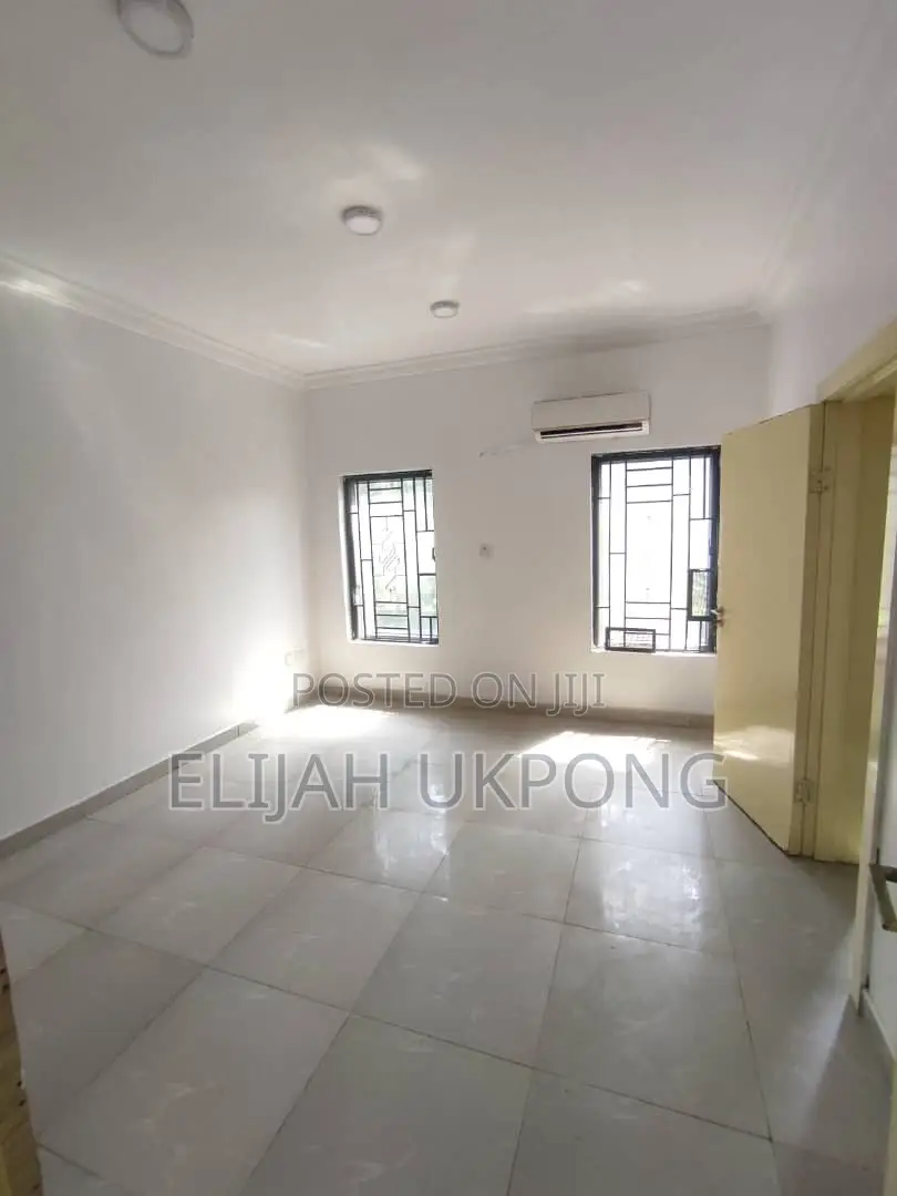 3bdrm Apartment in Lekki County, Ikota for rent in Ikota