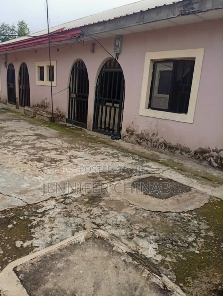 Furnished 9bdrm Bungalow in Dei-Dei for sale in Dei-Dei