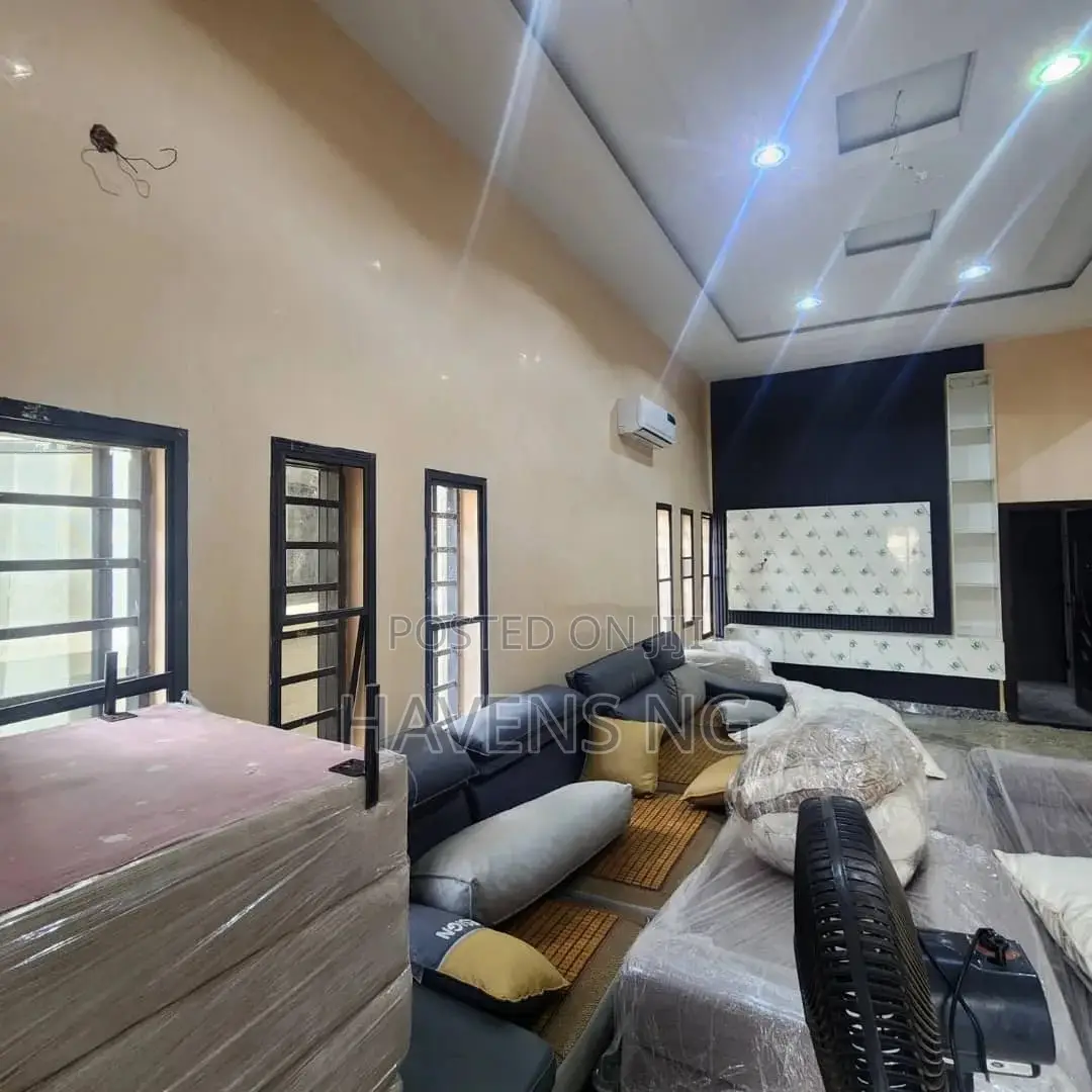 4bdrm Duplex in Bodija for sale in Bodija
