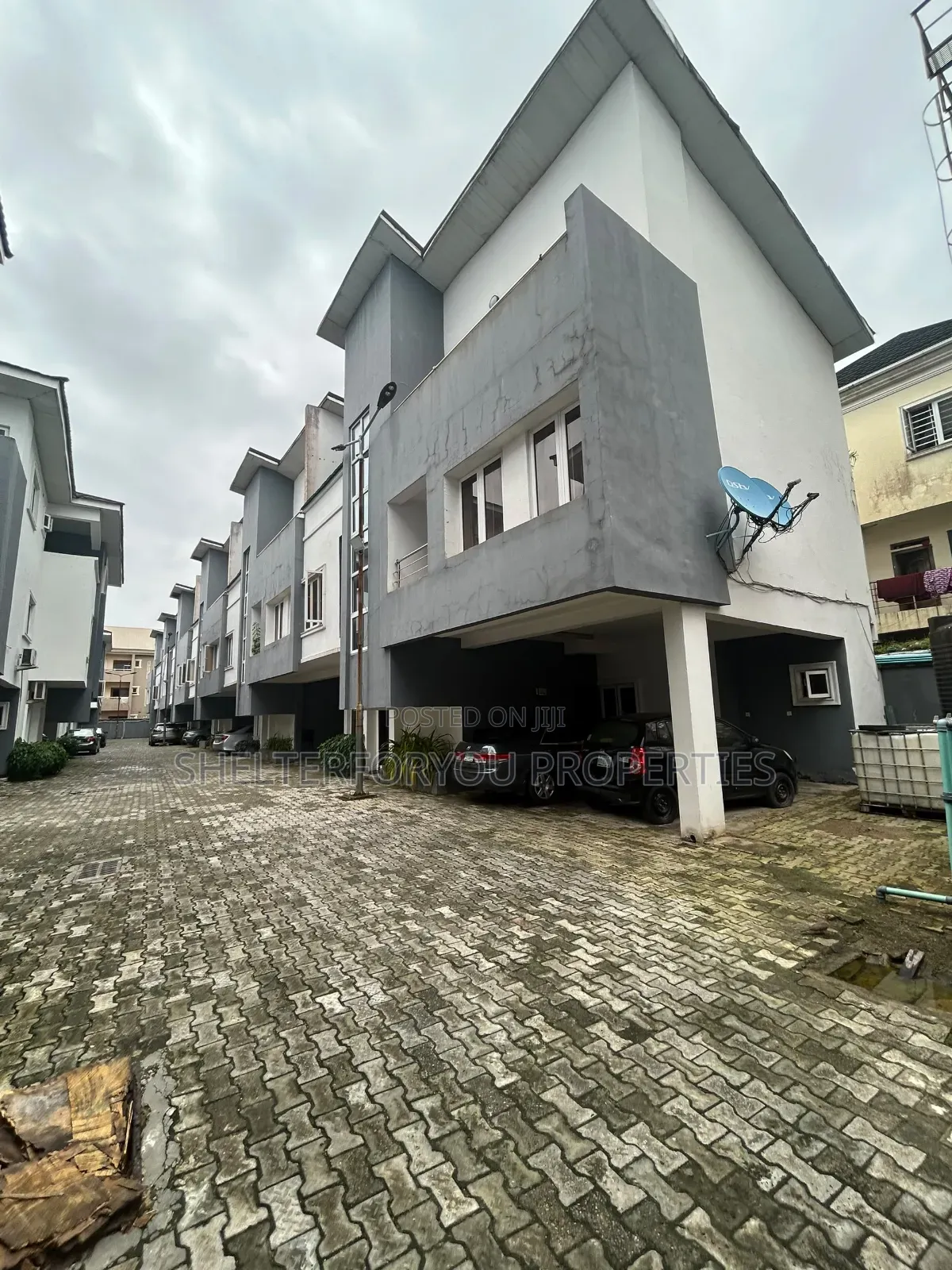 4bdrm Duplex in Ikate for rent in Ikate