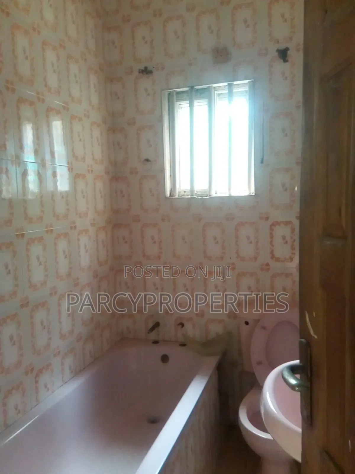 3bdrm Apartment in Thomas Estate for rent in Thomas Estate