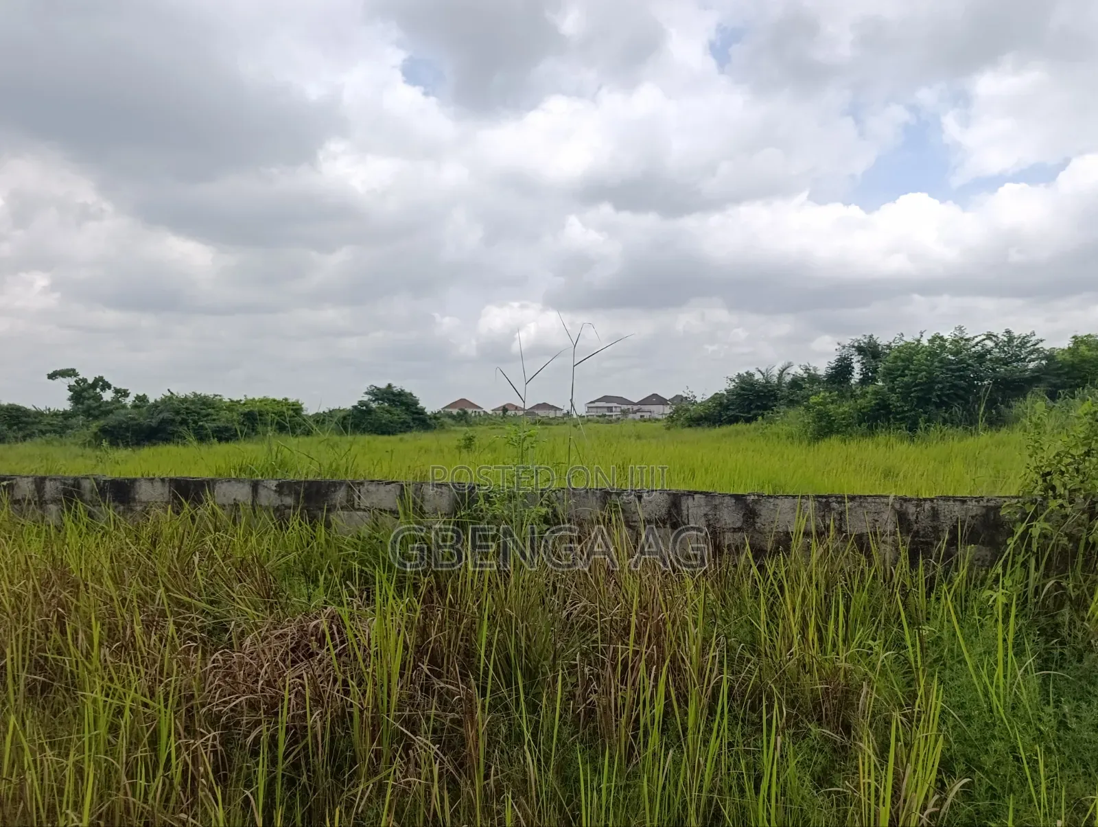 20 Acres of Land for Sale at Mowe via Christopher Uni in Obafemi-Owode