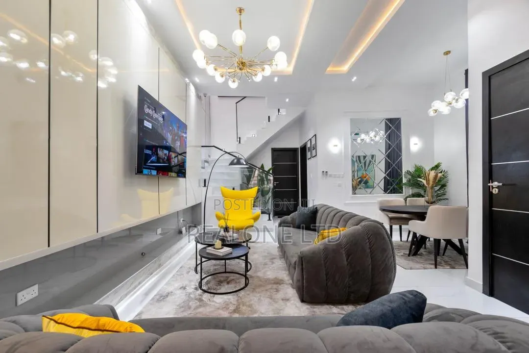 Furnished 4bdrm Duplex in Igbo-efon for rent in Igbo-efon