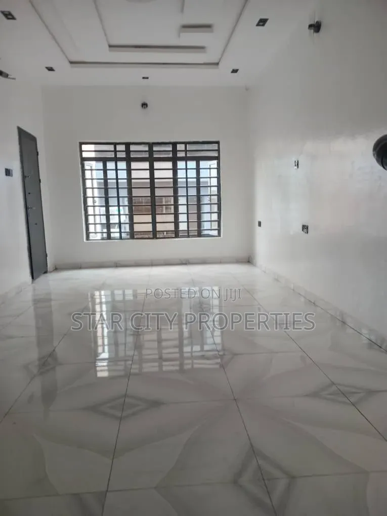 4bdrm Townhouse/Terrace in Opebi for sale in Opebi