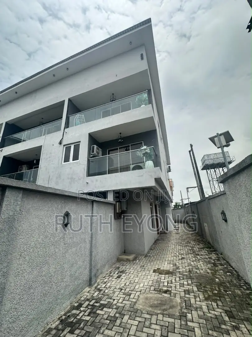 3bdrm Apartment in Ikate for rent in Ikate-Elegushi