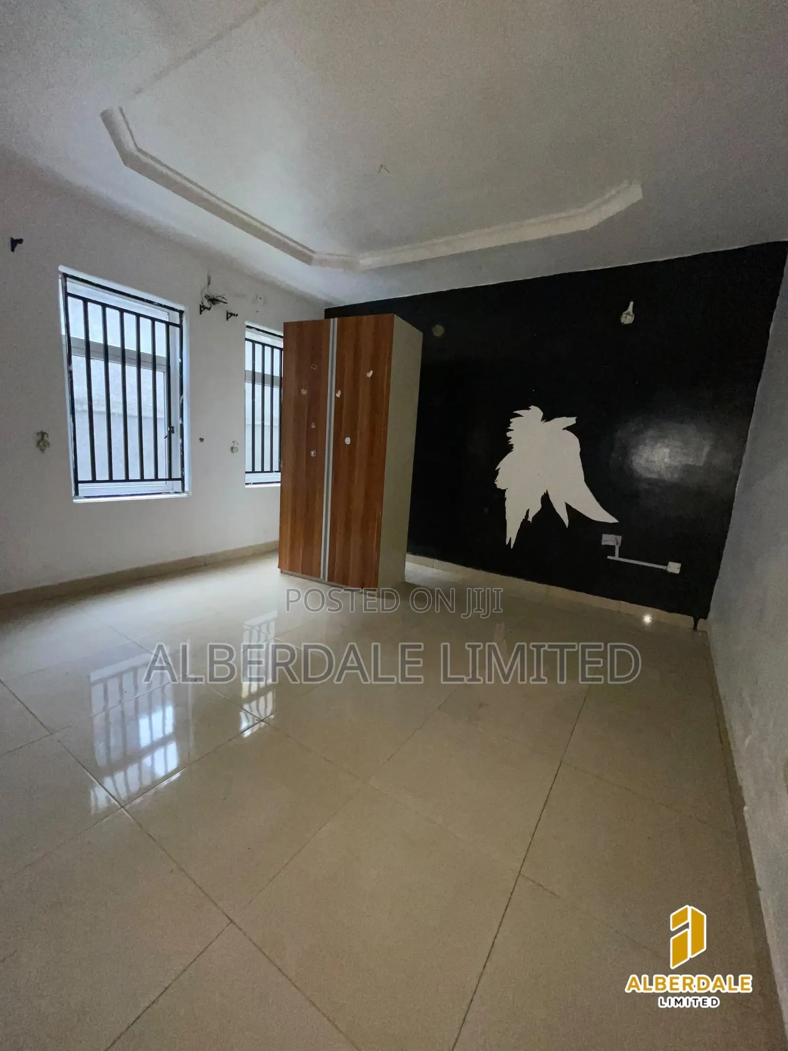 2bdrm Block of Flats in Chevron for rent in Chevron
