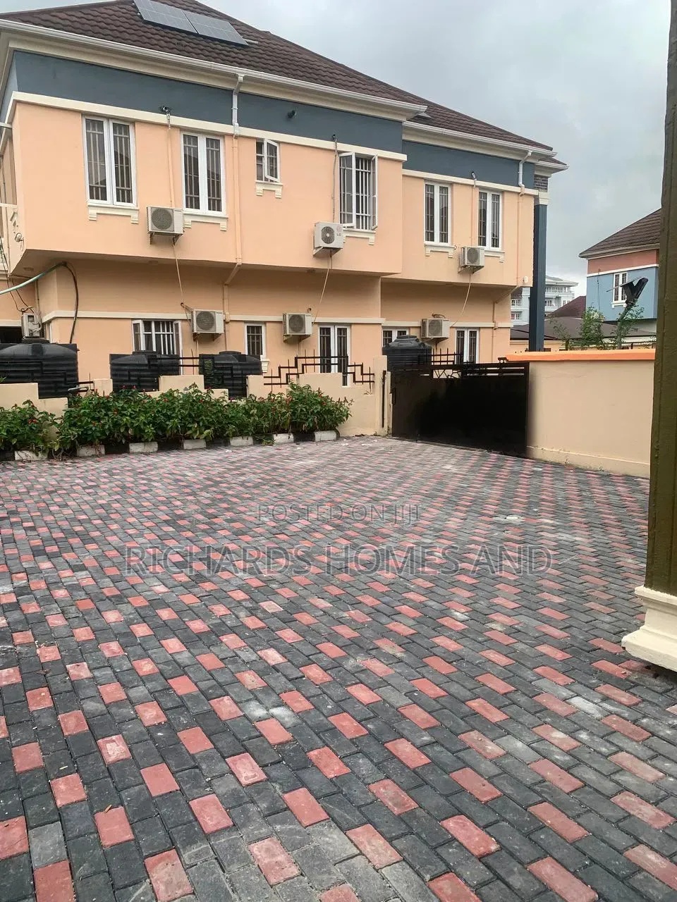 4bdrm Duplex in Southern Sun Estate, Ikota for rent in Ikota