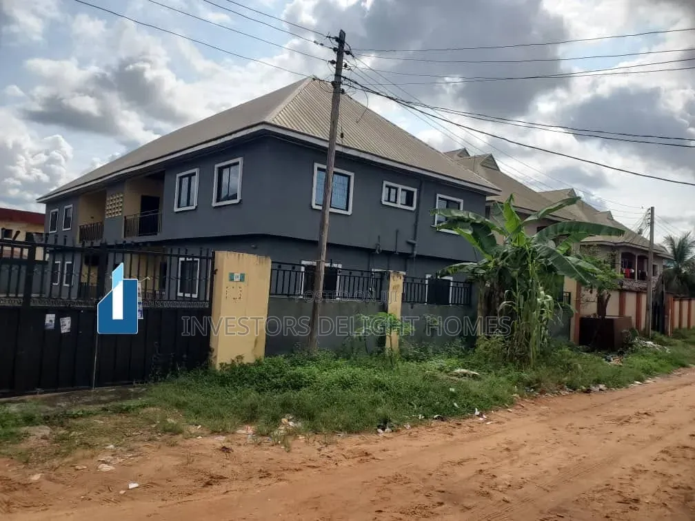 3bdrm Block of Flats in Oshimili South for sale in Oshimili South