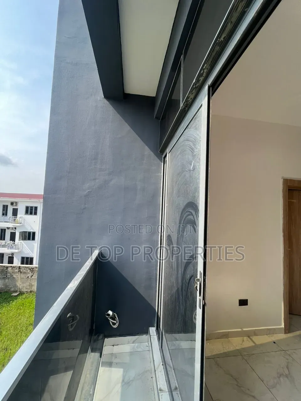 2bdrm Apartment in Ologolo Lekki for rent in Lekki Phase 1