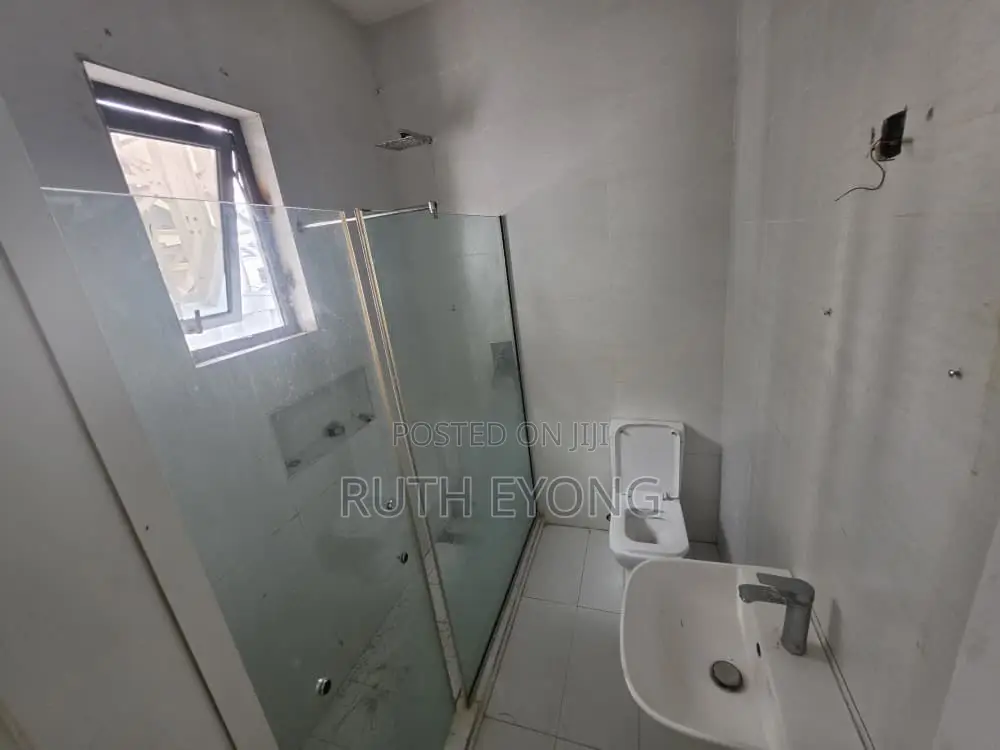 4bdrm Townhouse / Terrace in Ologolo Lagos for rent in Ologolo