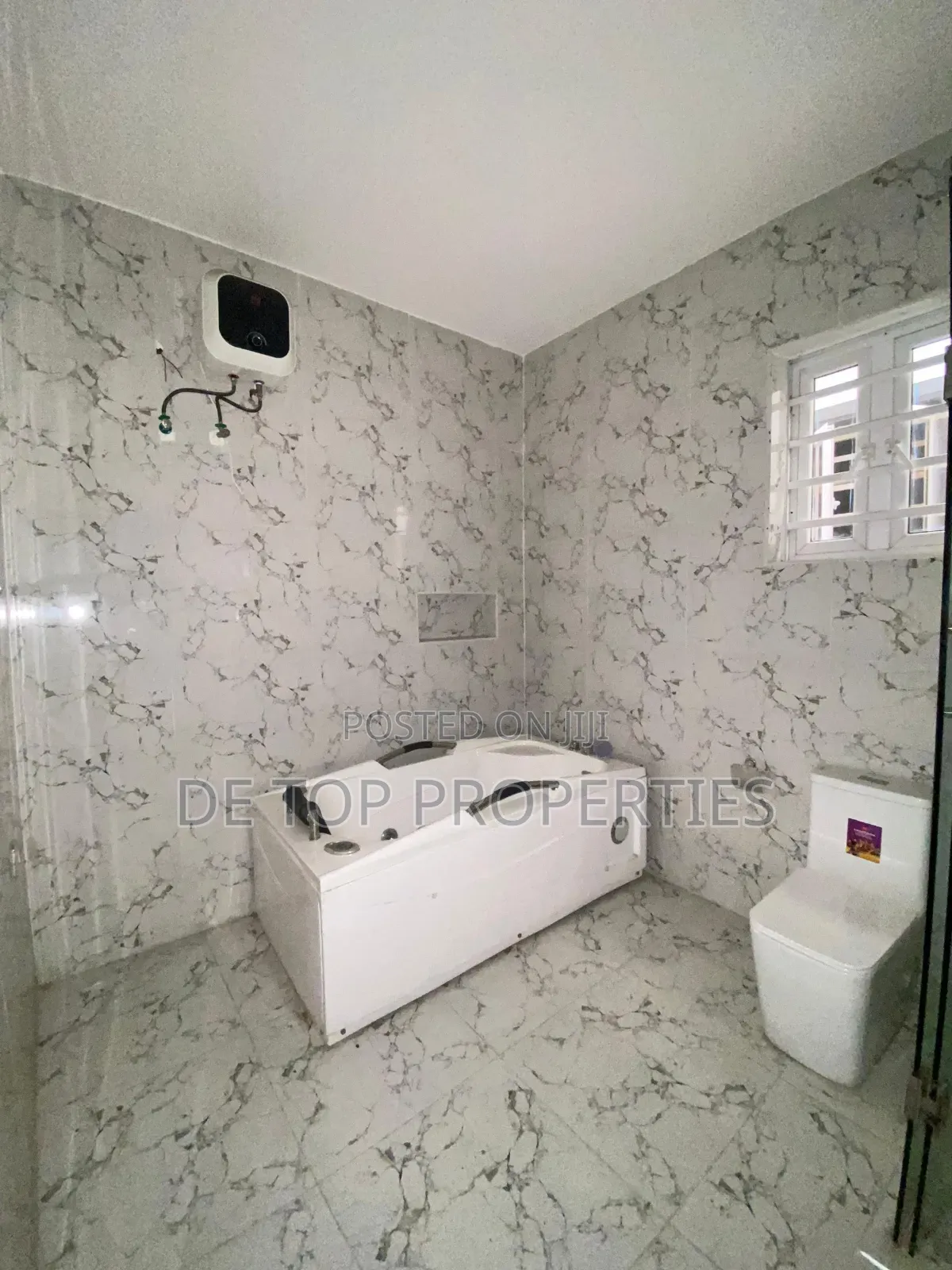 3bdrm Duplex in Oral Estate Lekki for sale in Lekki Phase 1