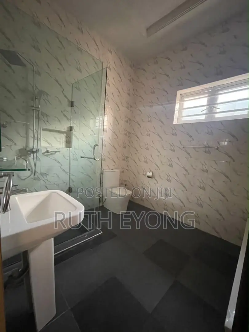 4bdrm Duplex in Salem Ikate for rent in Ikate