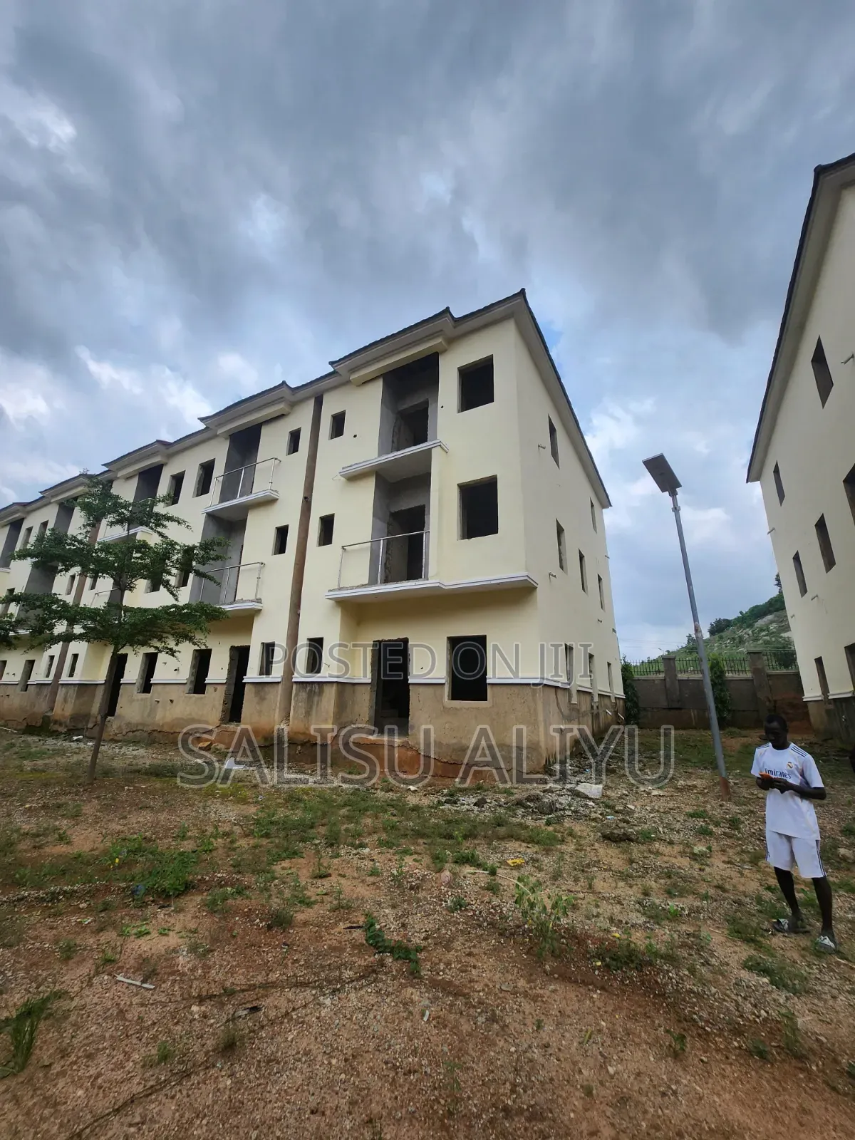 4bdrm Duplex in Nizamiya Hospital, Karmo for sale in Karmo