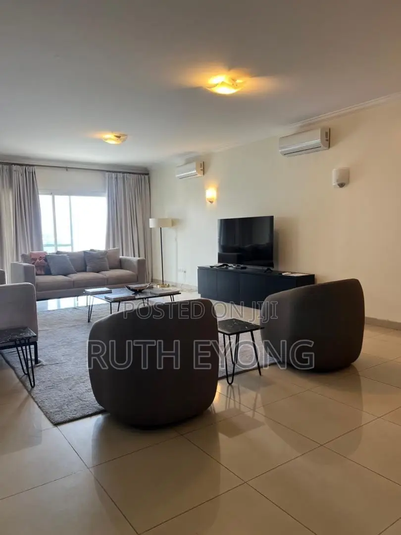 3bdrm Apartment in Ikoyi Lagos, Gerard Road for rent in Gerard Road