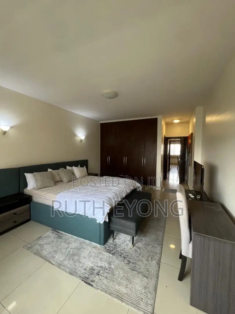 3bdrm Apartment in Ikoyi Lagos, Gerard Road for rent in Gerard Road