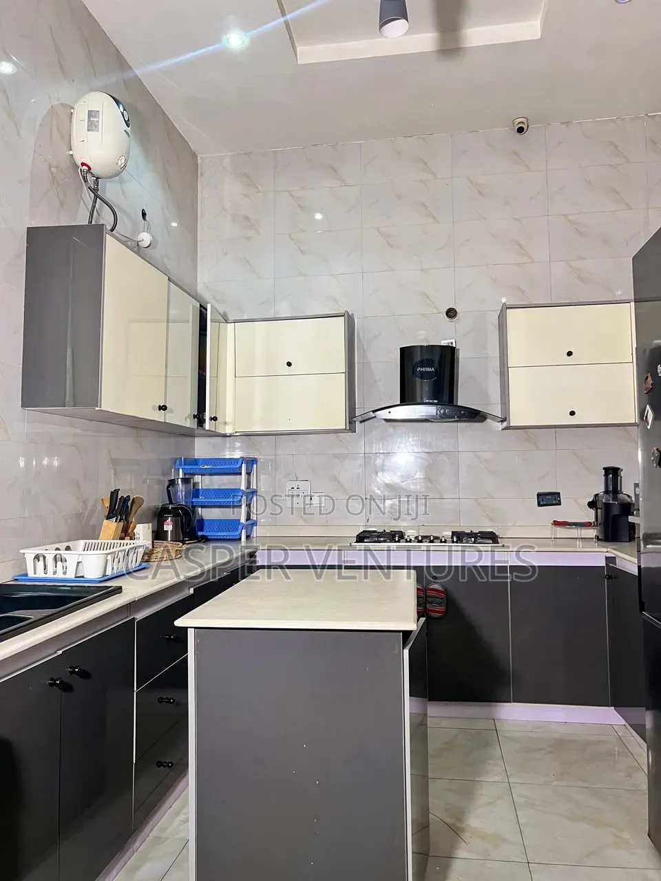 Fully Furnished Serviced Apartment With 24hrs Light Wifi in Chevron