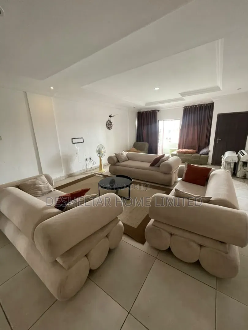 3bdrm Shared Apartment in Southern View Estate, Chevron for rent in Chevron