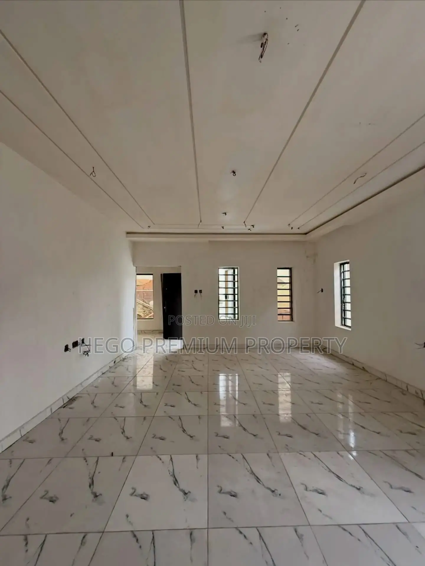 3bdrm Apartment in Woji Estate, Obio-Akpor for sale in Obio-Akpor