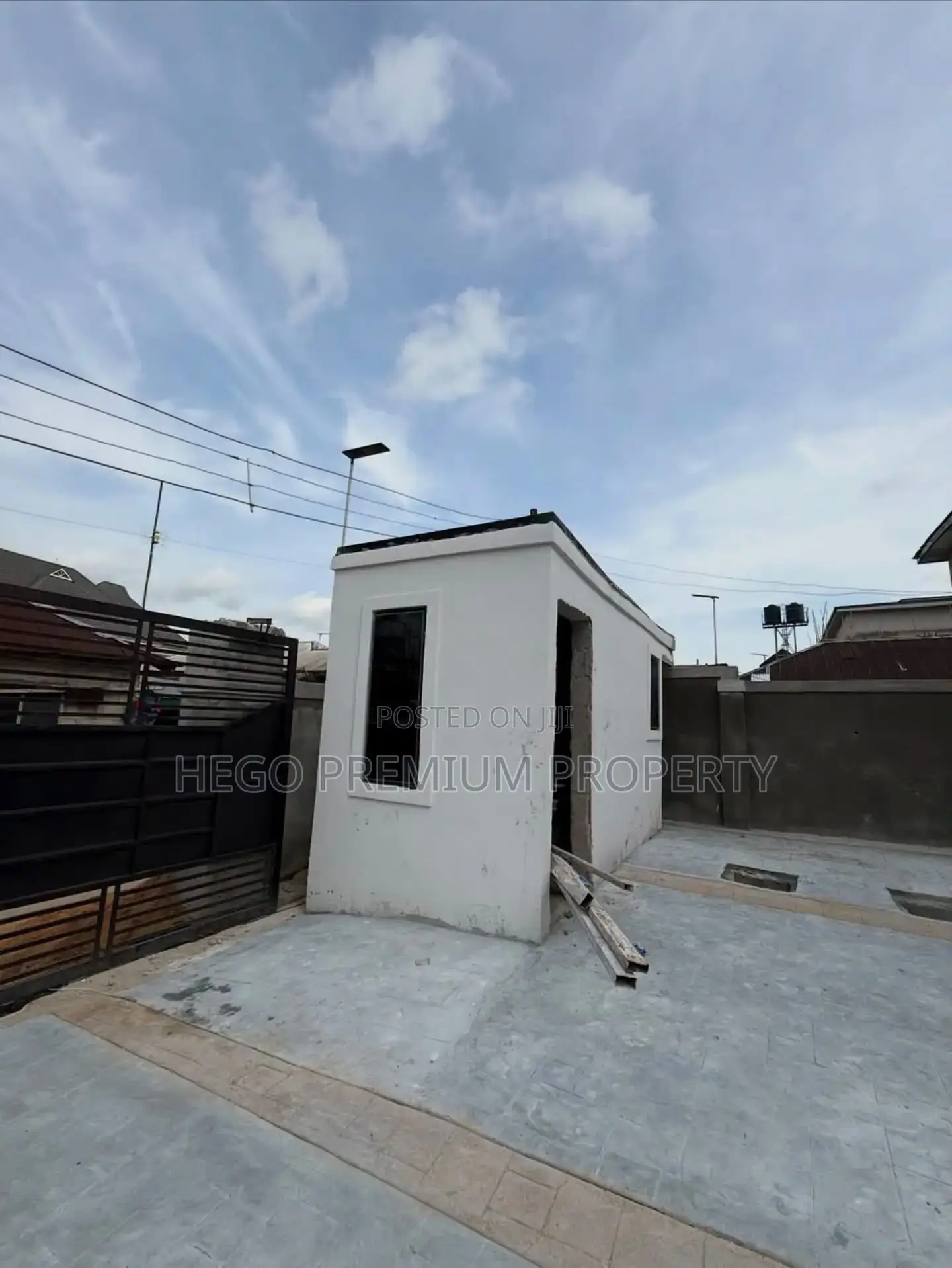 3bdrm Apartment in Woji Estate, Obio-Akpor for sale in Obio-Akpor