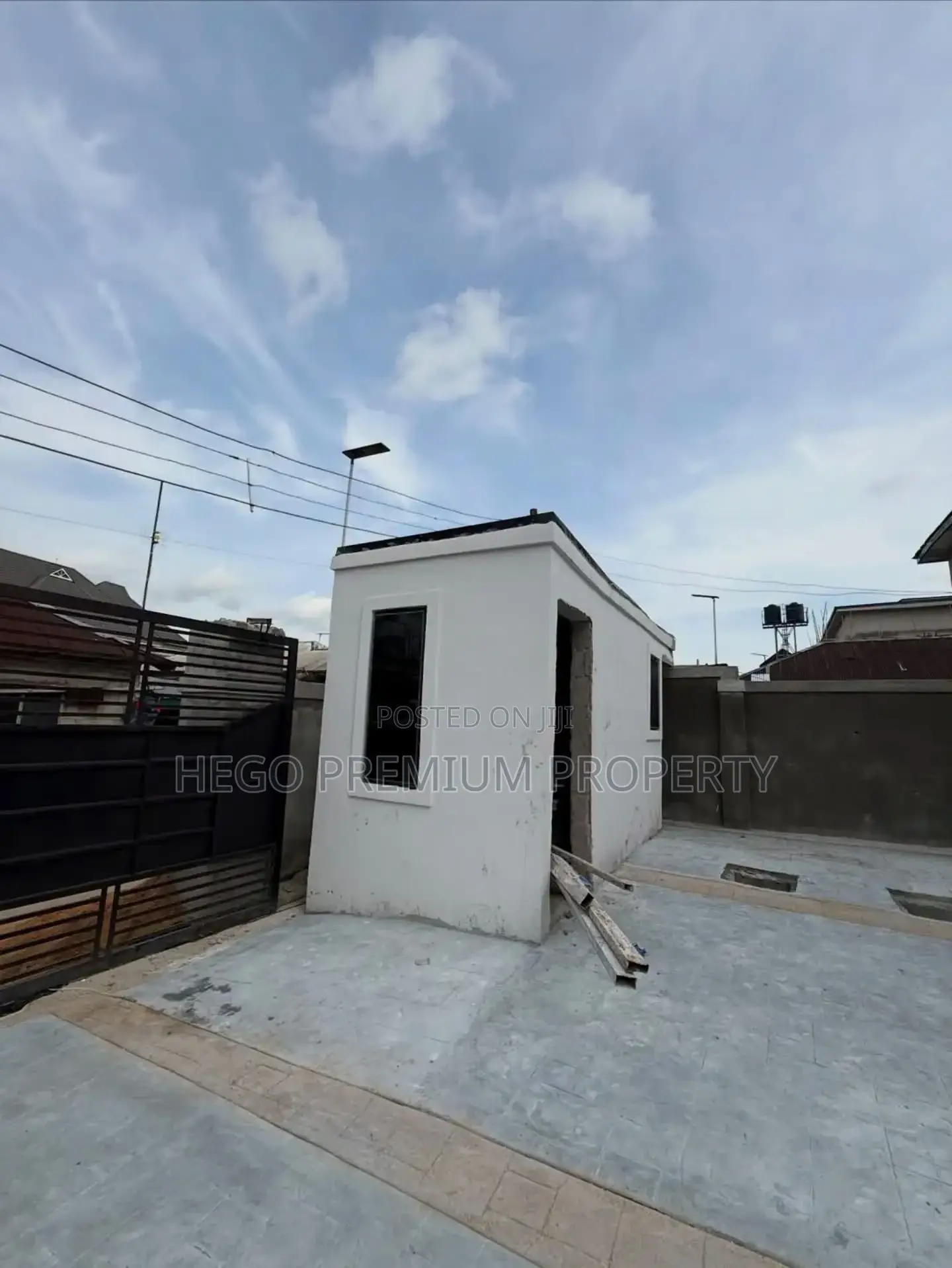 3bdrm Apartment in Woji Estate, Obio-Akpor for sale in Obio-Akpor