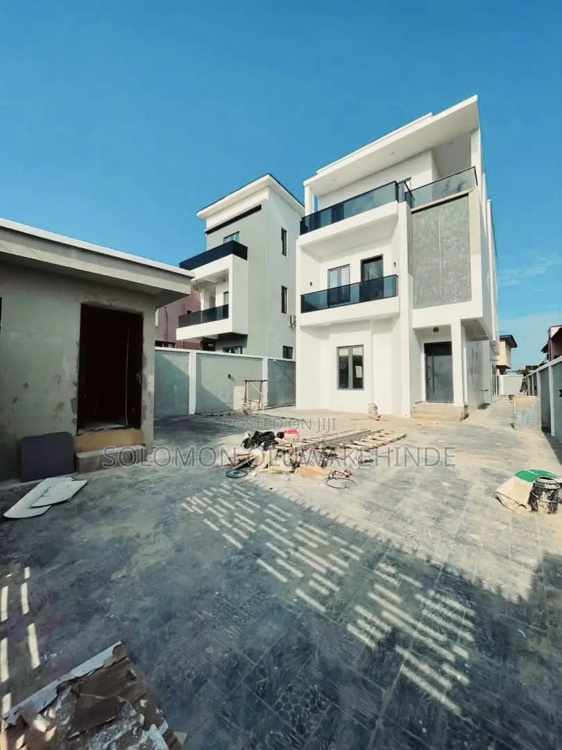 6bdrm Duplex in Magodo Gra Phase 2 for sale in Magodo