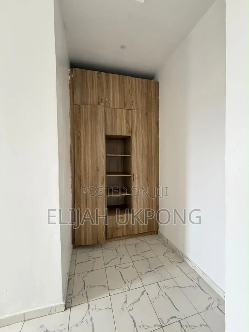 2bdrm Apartment in Agungi for rent in Agungi