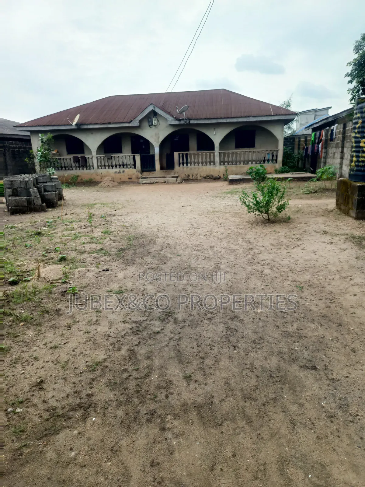 2bdrm Bungalow in Singer Ewupe Sango for sale in Ado-Odo/Ota