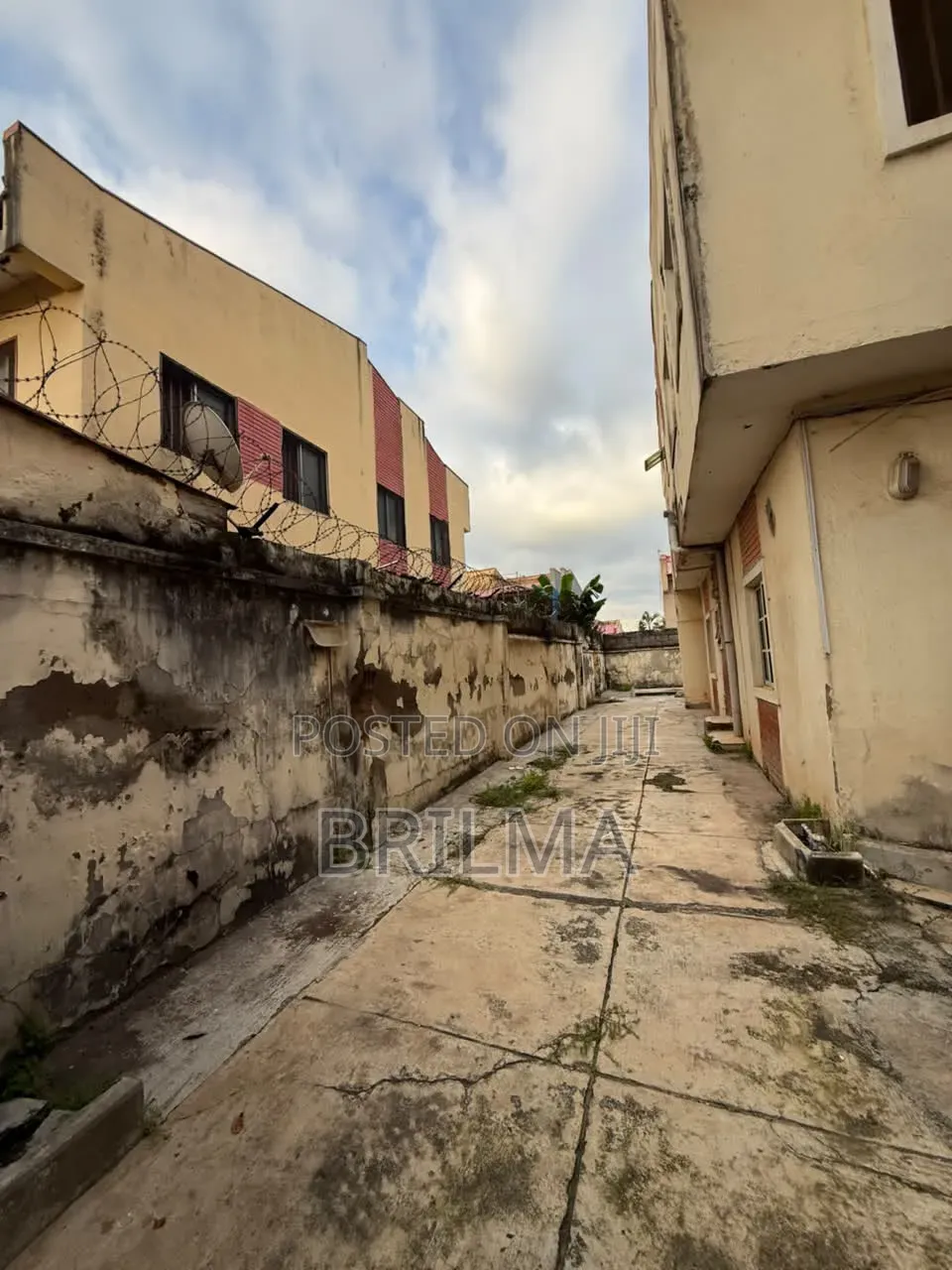 5bdrm Duplex in Kado for sale in Kado