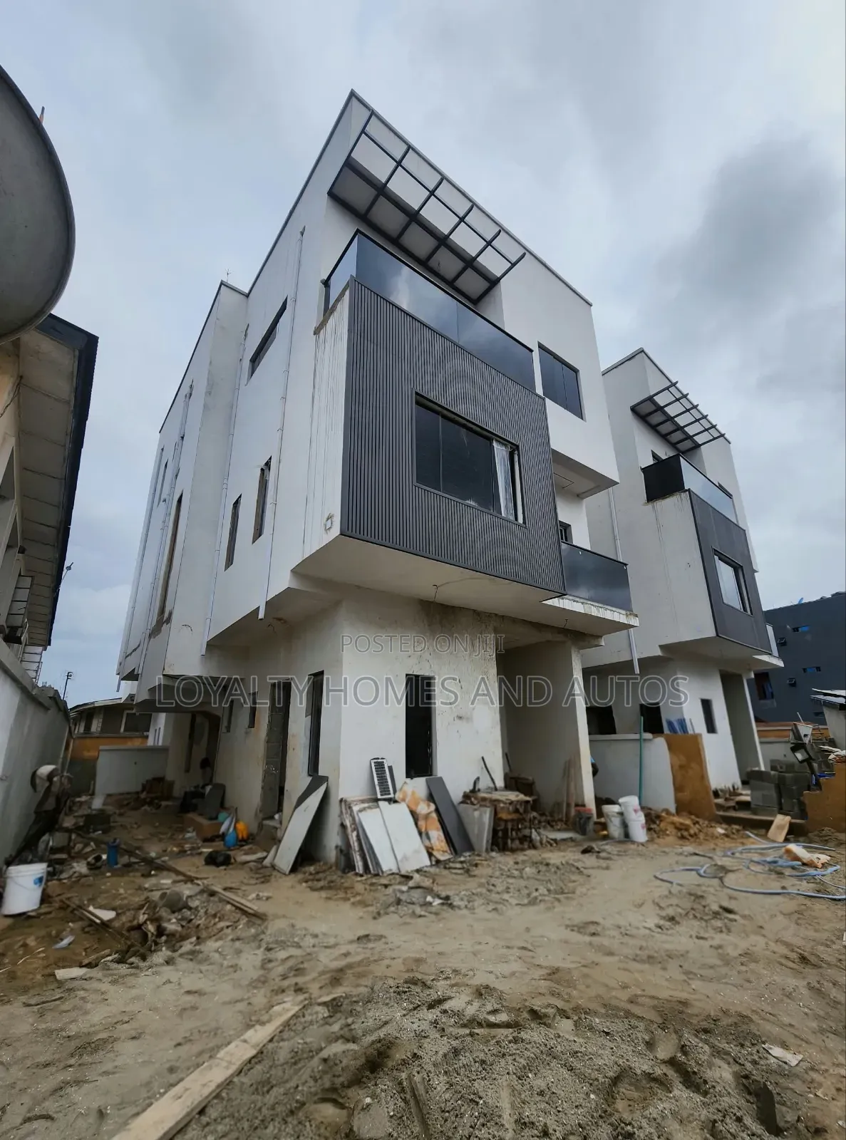 4bdrm Duplex in Ifako-Gbagada for sale in Ifako-Gbagada