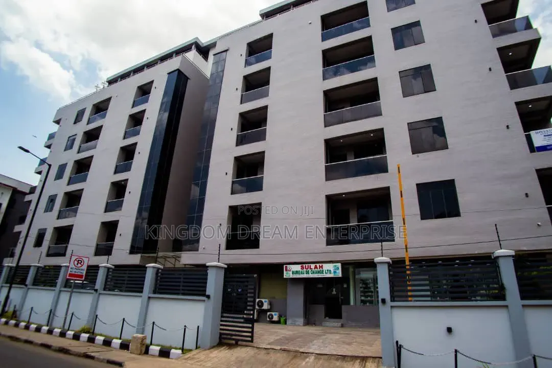 3bdrm Apartment in Ikeja Gra Lagos for sale in Ikeja GRA