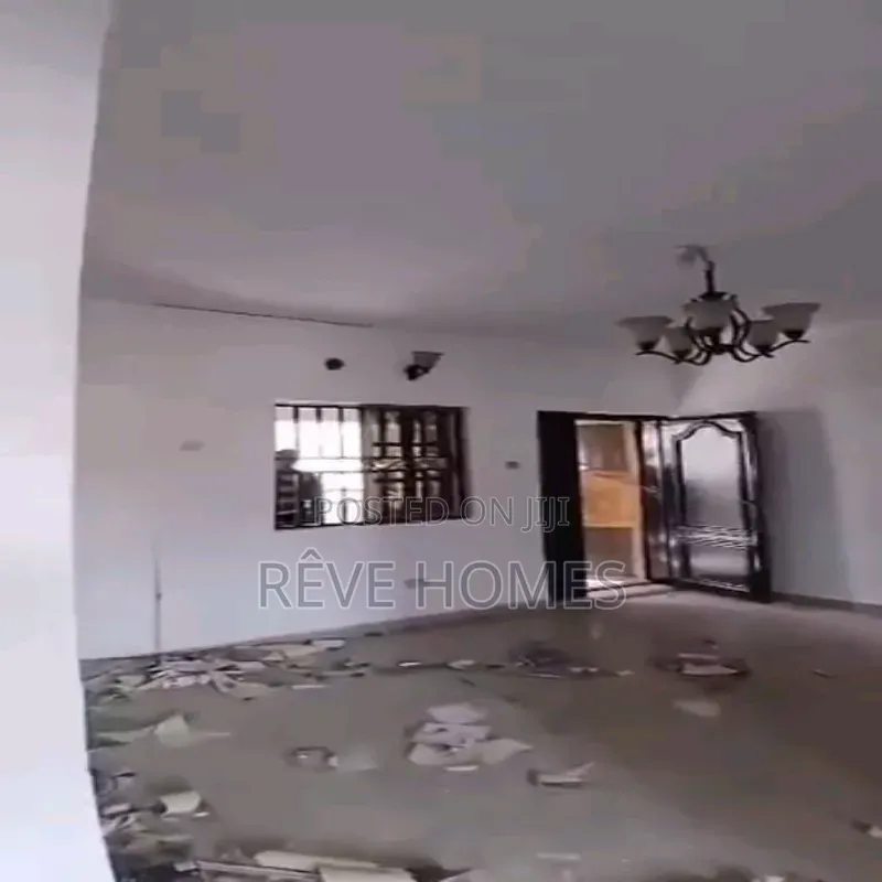 3bdrm Block of Flats in Shomolu / Shomolu for rent in Shomolu / Shomolu