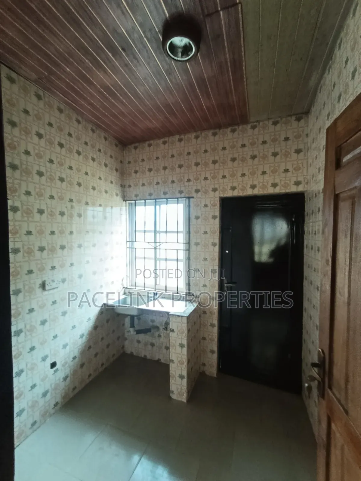 2bdrm Apartment in Ayobo for rent in Ayobo
