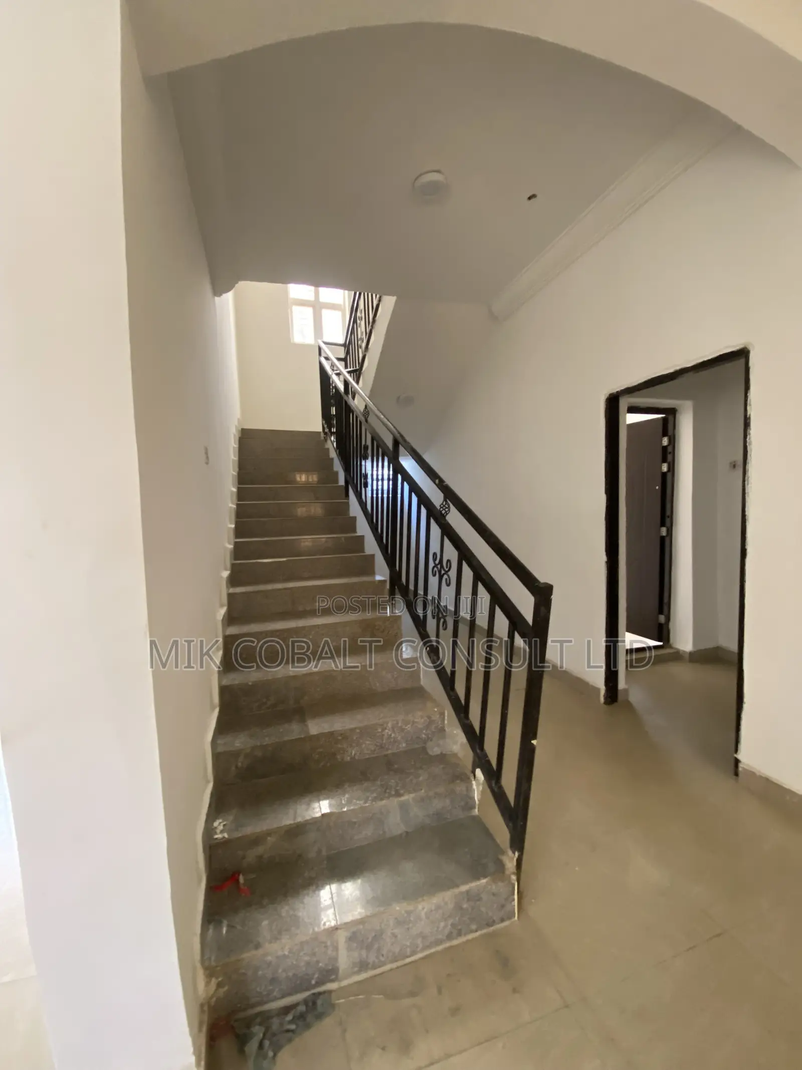 4bdrm Duplex in Ipent7, Karsana for rent in Karsana