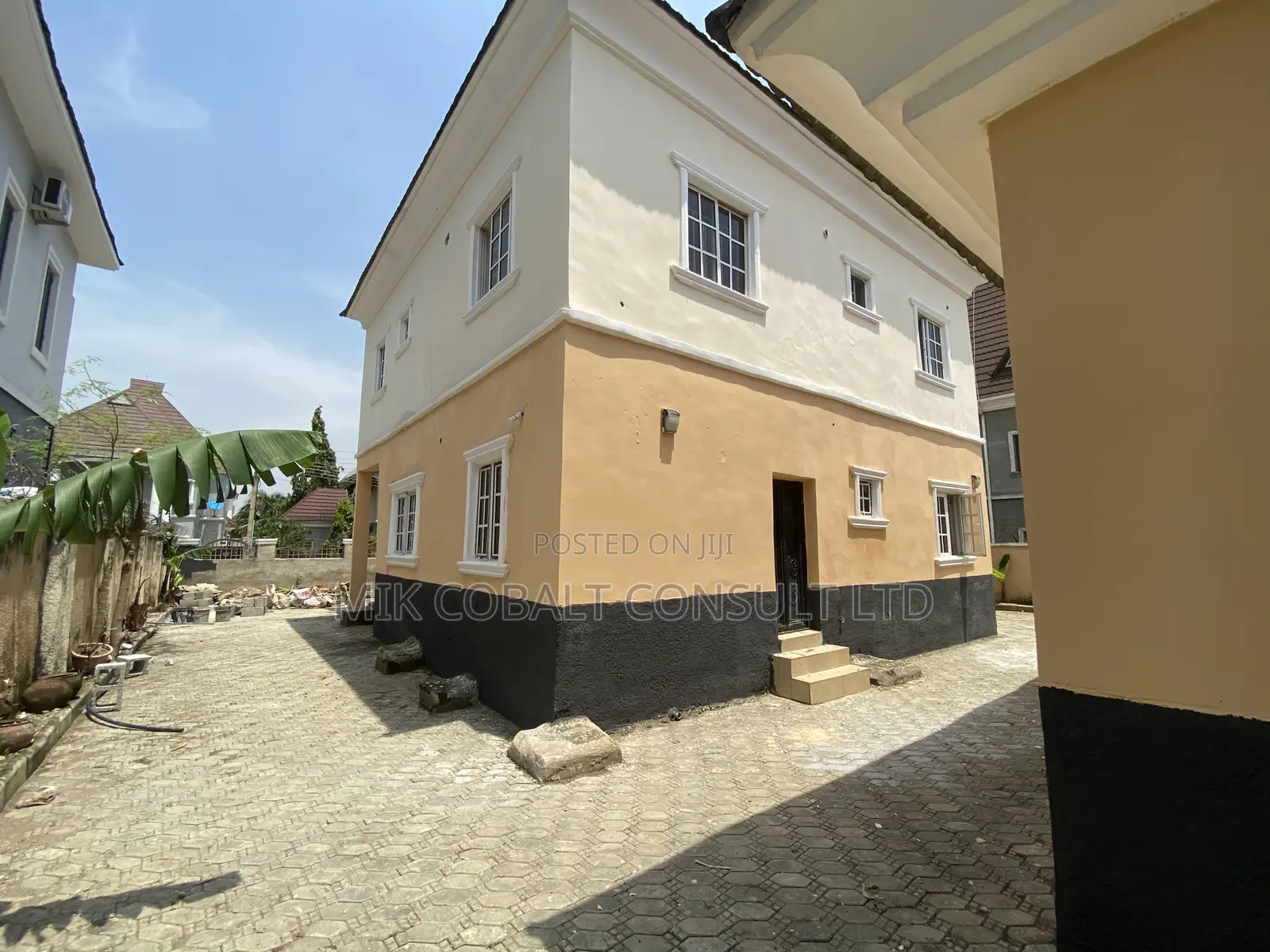 4bdrm Duplex in Ipent7, Karsana for rent in Karsana