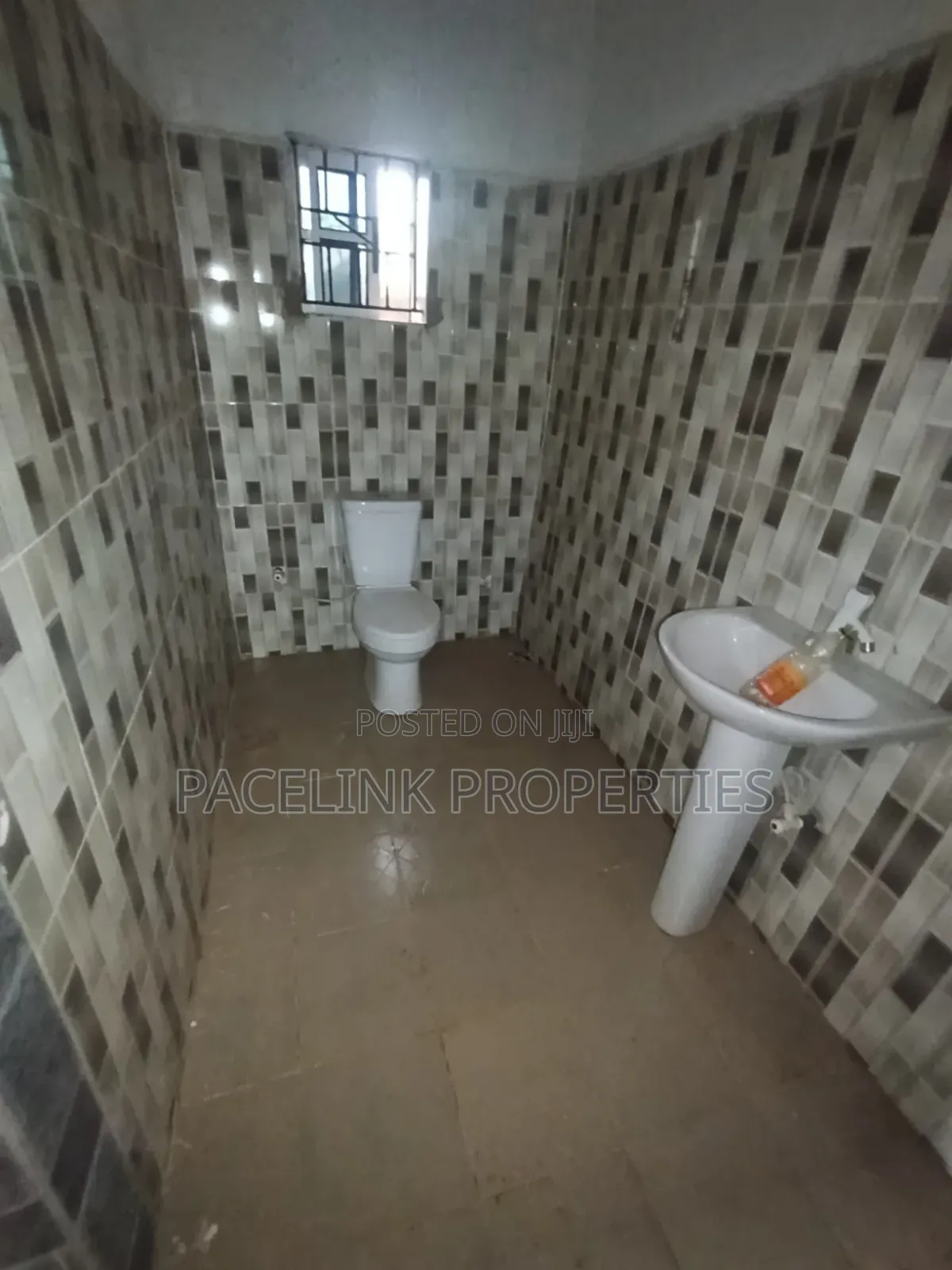 3bdrm Apartment in Ayobo for rent in Ayobo