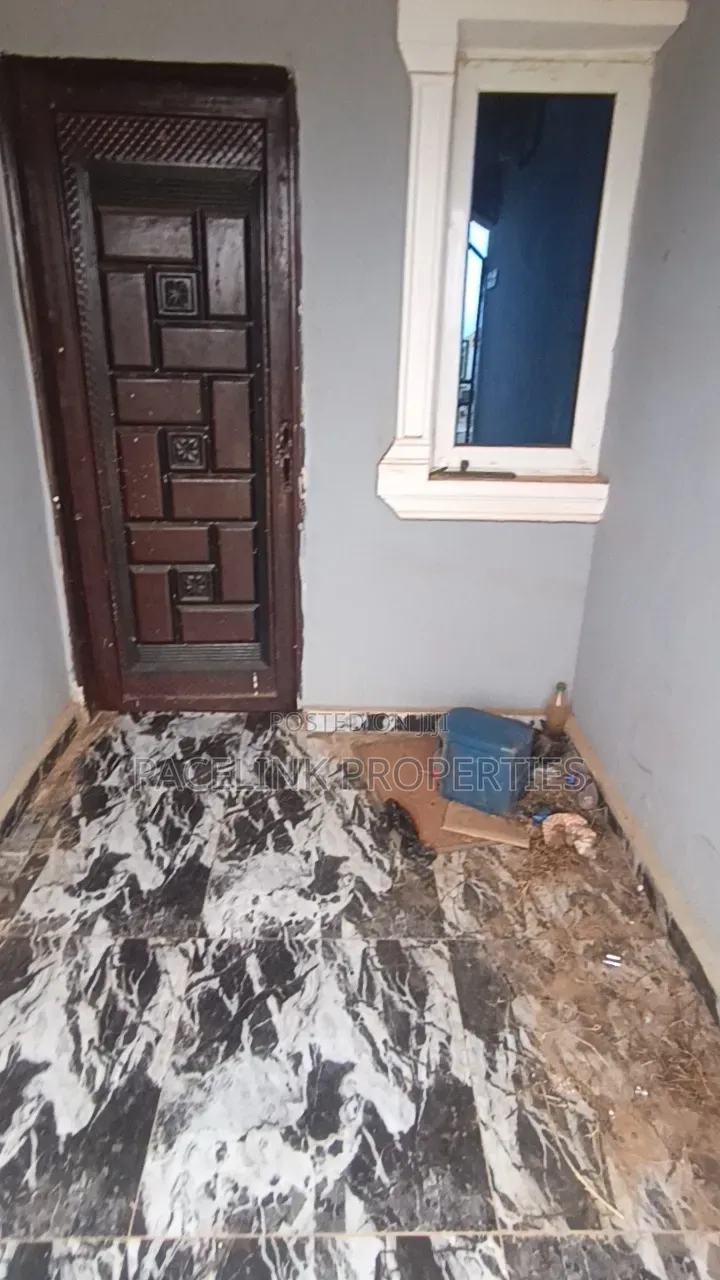 Mini Flat in Ayobo for rent in Ayobo