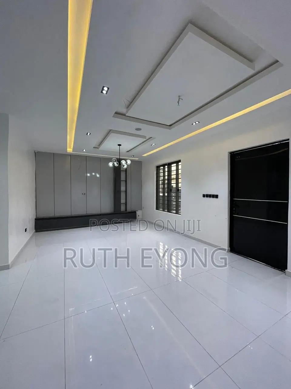 4bdrm Duplex in Idado Lekki Lagos for sale in Idado