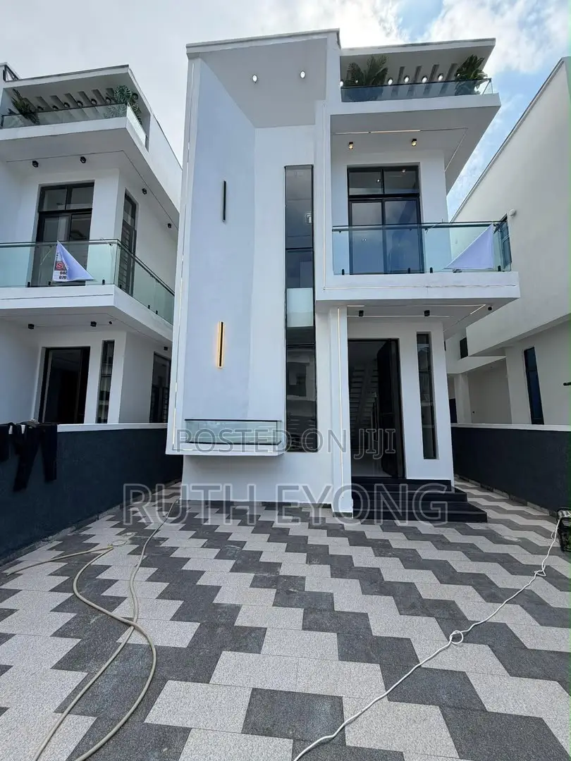 5bdrm House in Vgc Harris Drive for sale in VGC / Ajah