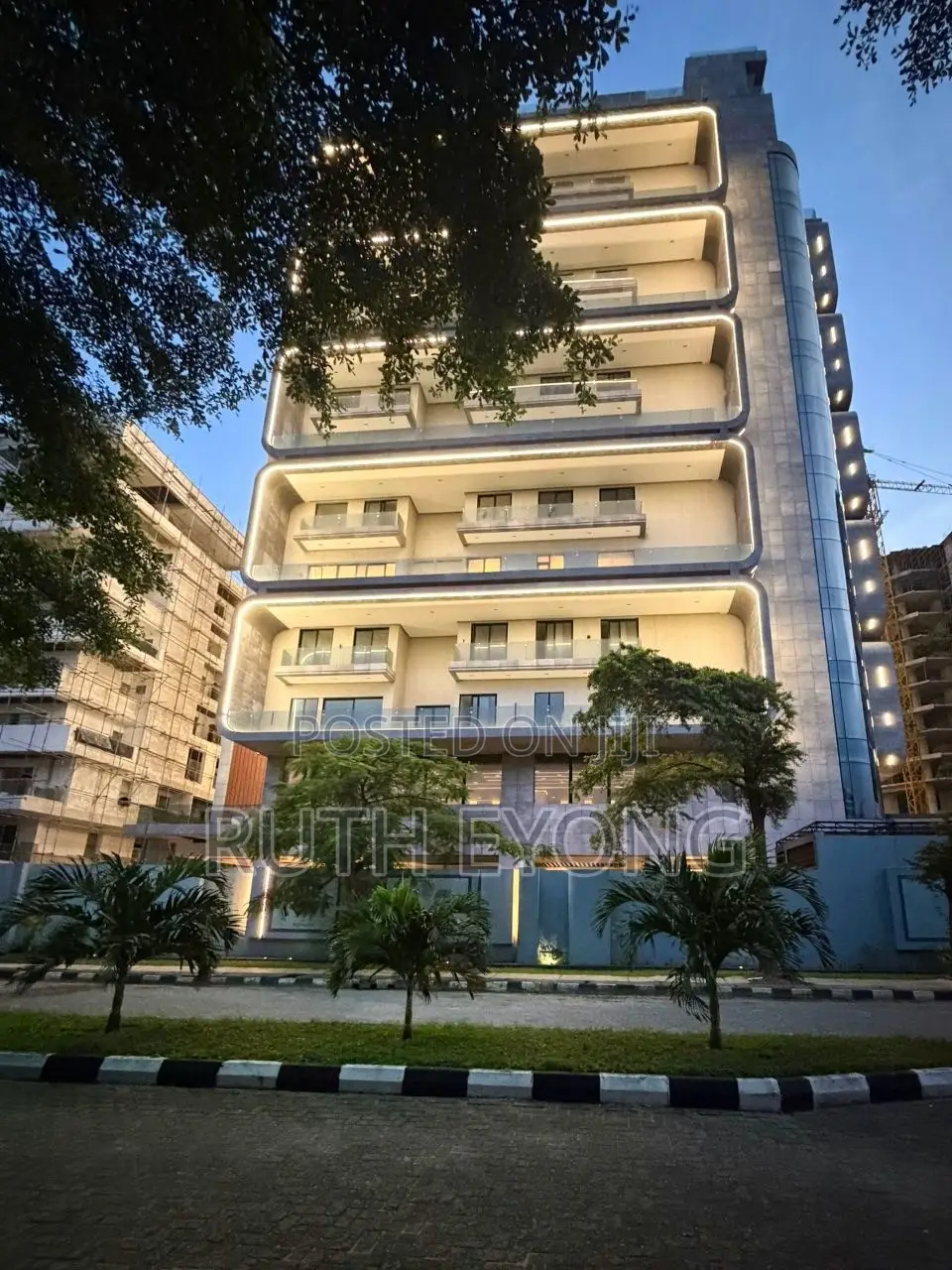 4bdrm Maisonette in Banana Island Lagos for sale in Banana Island