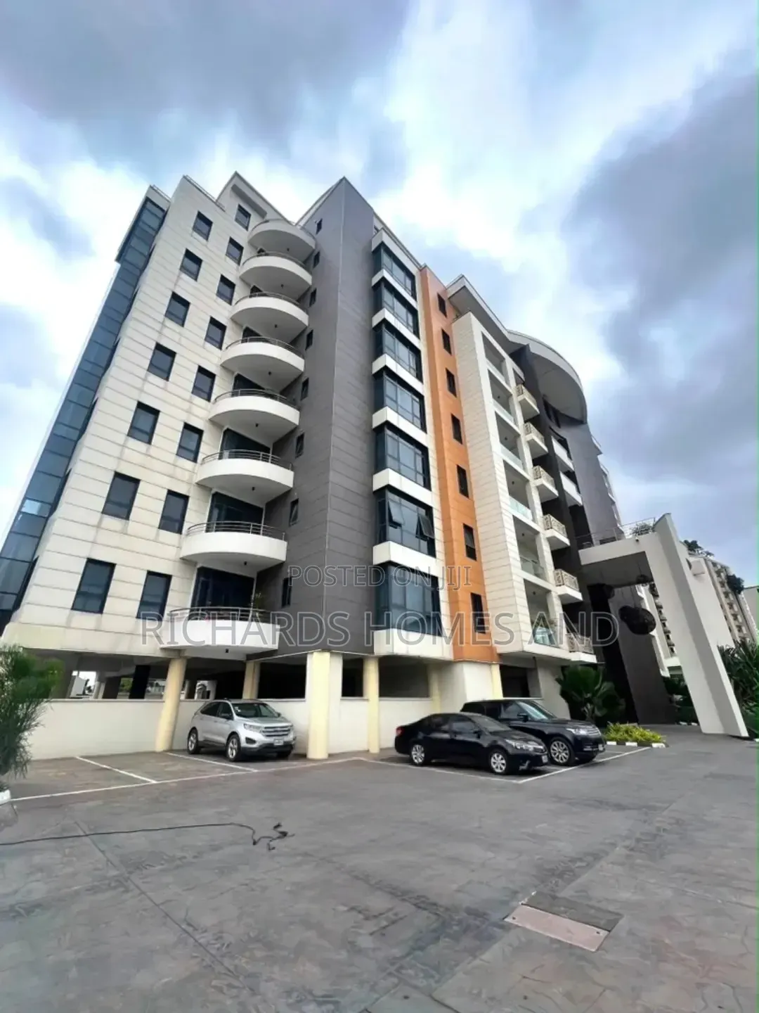 3bdrm Apartment in Old Ikoyi for rent in Old Ikoyi