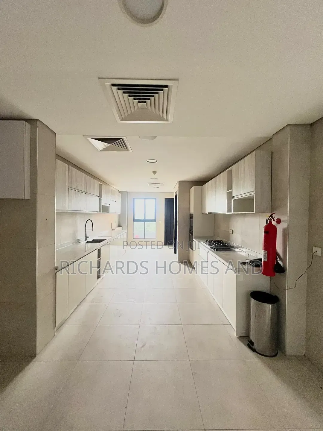 3bdrm Apartment in Old Ikoyi for rent in Old Ikoyi
