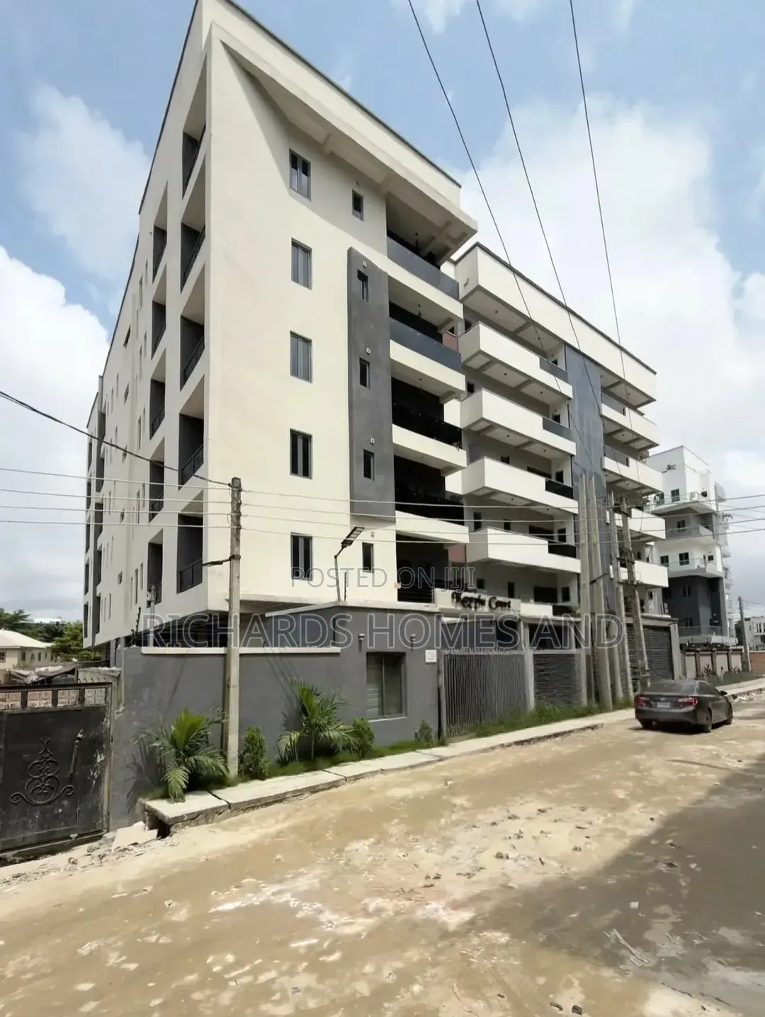 2bdrm Apartment in Lekki Phase 1 for rent in Lekki Phase 1