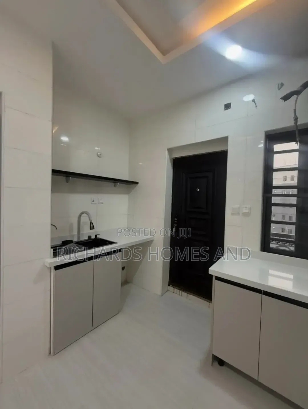 2bdrm Apartment in Lekki Phase 1 for rent in Lekki Phase 1