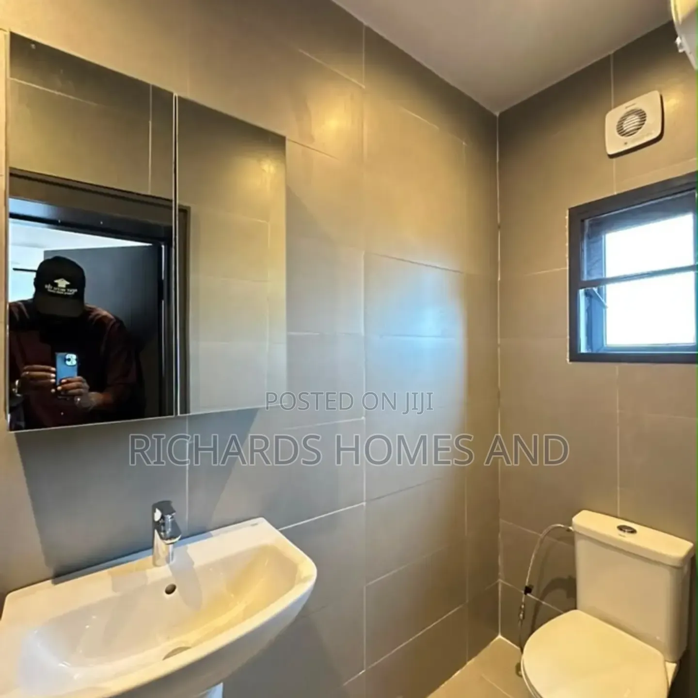 2bdrm Apartment in Ikate for rent in Ikate